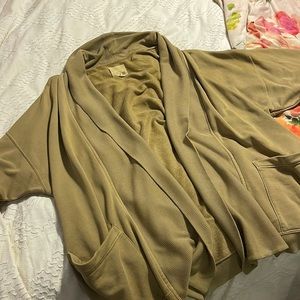 Aritzia cocoon sweater